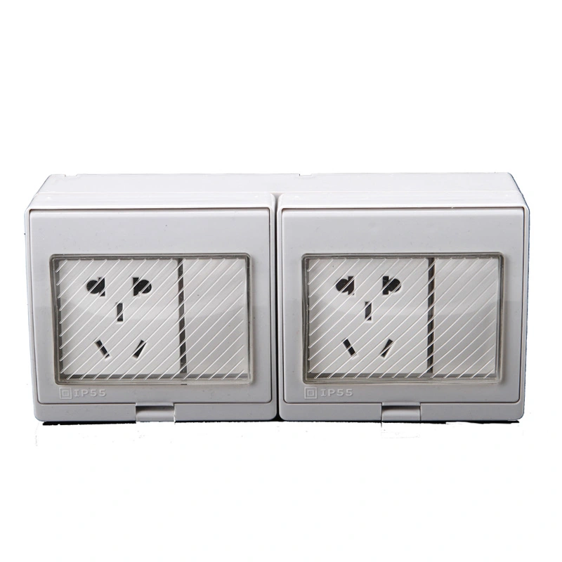 IP55 Series 5 Pin Multifunction Wall Socket ከቤት ቀይር ጋር